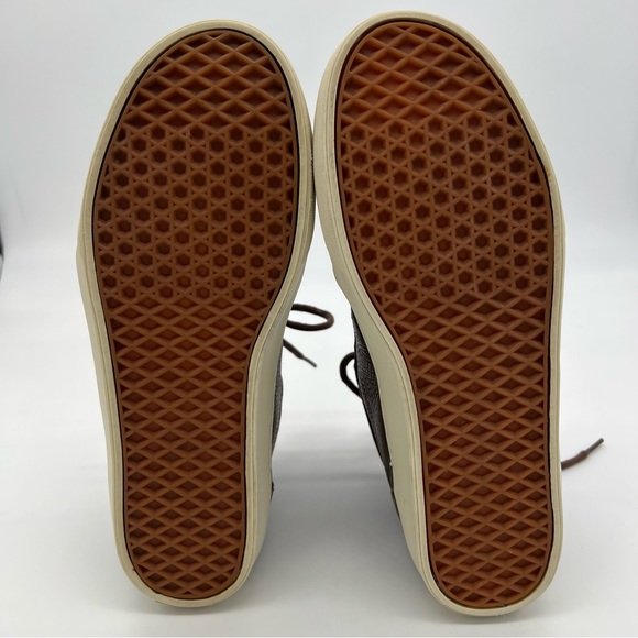 Vans Ultra Cush Leather High Top Sneakers - Picture 2 of 16